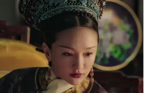 同样是表达愤怒杨颖眼睛瞪最大刘诗诗靠妆容,周迅的眼神绝了