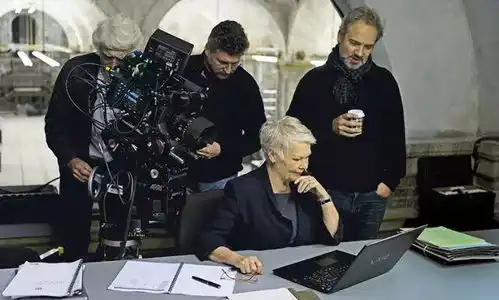 摄影组的分工和职责有哪些
