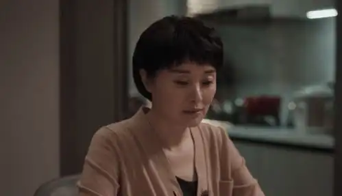 扫黑风暴最温馨最危险生日会,剧组为何修改贺芸的台词