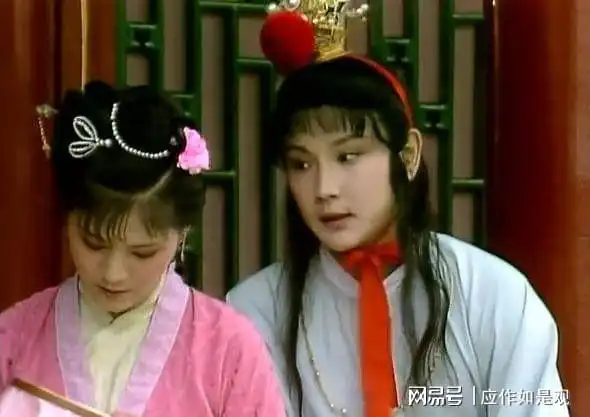 古代女子用的帕子叫什么黛玉焚的帕子什么来历
