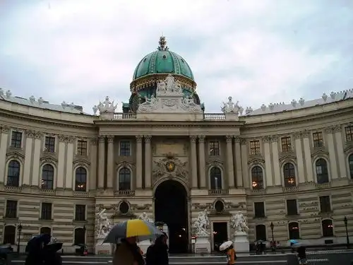 追寻茜茜公主的足迹奥匈帝国皇后
