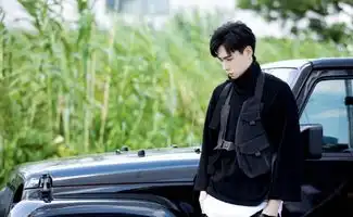 蜜汁炖鱿鱼新剧照,杨紫造型软萌可爱,与男主同框超甜