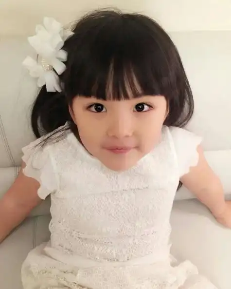 一个月花65万养娃,如今王诗龄长成啥样了最新照片来了