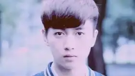 古城中学2018级毕业典礼高三四班合唱