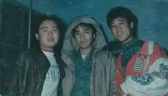 大话西游罕见照星爷骑车去片场朱茵那时24岁