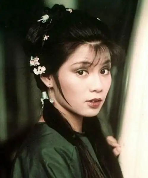 射雕英雄传播出38年,有人90岁依然健在,有人26岁不幸去世