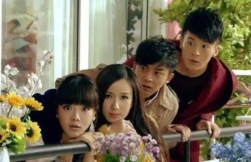 关谷走了,曾小贤不贱了,子乔当爸了,这样的爱情公寓5还看吗
