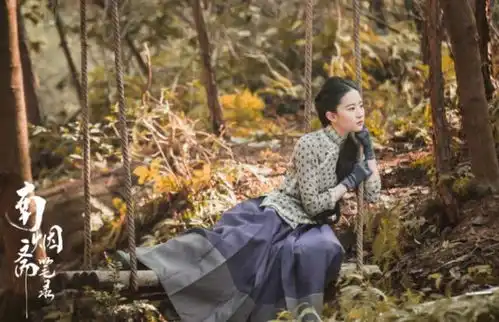 刘亦菲南烟斋笔录新照曝光,民国装清纯端庄,又美回小龙女
