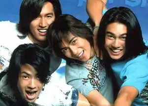 曝f4出席春晚联排,言承旭大冬天只穿件衬衫,周渝民看上去好心酸