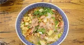 西安降温了,都来看看有啥特色美食吃着最合适,下班了就去吃