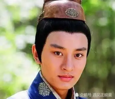 贾乃亮分享照片,自称太久没装古装,网友发表10个字