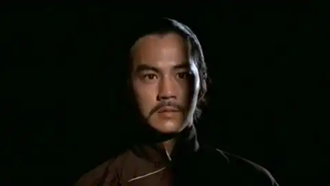 看官可知张彻是位浪漫的大师,歌曲甜蜜蜜
