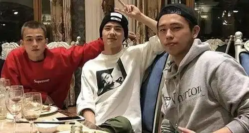 从南京首富之女,到陈凯歌绯闻儿媳,她算下嫁吗

