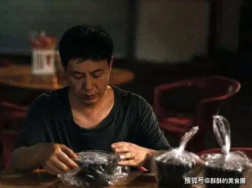 43岁老戏骨自曝辛酸史,曾连续十年收入不超2万,至今仍买不起房