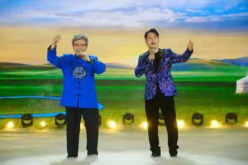 92岁歌唱家胡松华山楂树之恋剧照原型妻子张蔓茹已去世一年多
