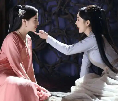 谁是新的带货女王杨幂曾经的小跟班勇夺冠军,杨幂却排第八
