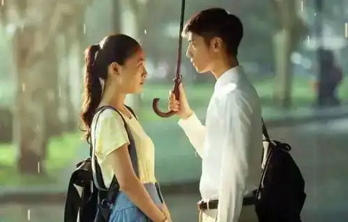 他因何以笙箫默走红,竟因自己一句话自毁前程,如今出演香蜜
