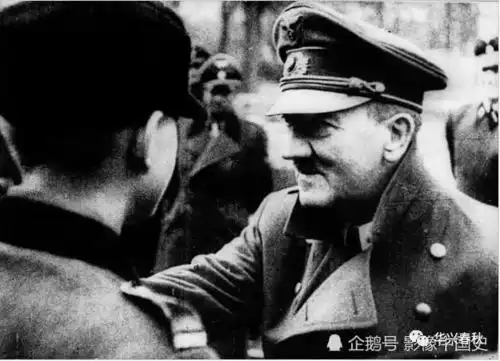 纳粹德国沦陷信仰崩塌希特勒自杀,二战后德国满目疮痍