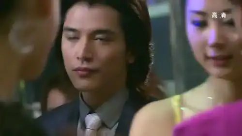 佳期如梦阮正东女友酒吧找事,与他当场吵了起来