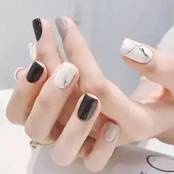 秋冬美甲推荐iu在德鲁纳酒店里到底换了多少次美甲