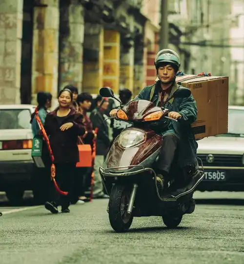不能得罪骑踏板的狂飙里高启强都开过什么车
