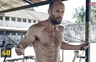 史泰龙暴揍杰森这个世上最帅光头的暴力美学,一硬就是50年
