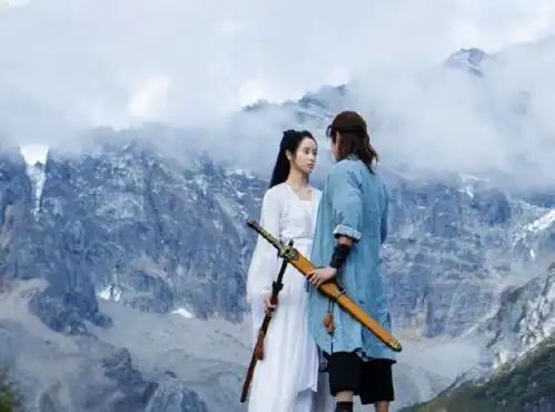 金庸又有两部武侠剧被翻拍,看清演员阵容后,网友建议不要播
