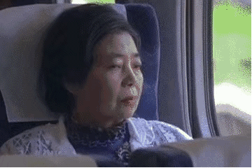 43年无性无爱,被家暴还要和丈夫死后合葬,婚姻的苦她还没吃够
