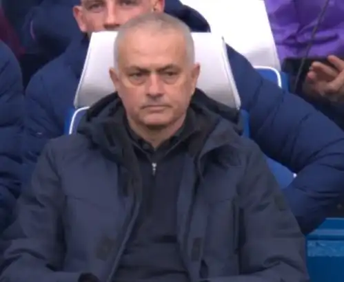 12魂断蓝桥穆里尼奥意外遭徒弟双杀,摸头绝望,兰帕德疯狂庆祝