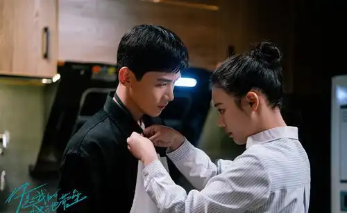 你是我的城池营垒太上头,白敬亭神还原,钢铁直男谈恋爱
