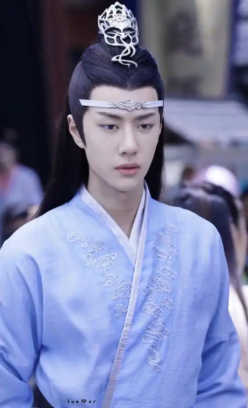 王一博顶流卡到期阿里资源扶持收效甚微,资本宠儿已被他人顶替