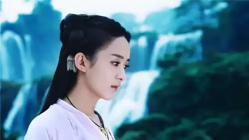 赵丽颖经典影视角色,每一个都那么经典,颖宝老板,撑死算工伤吗
