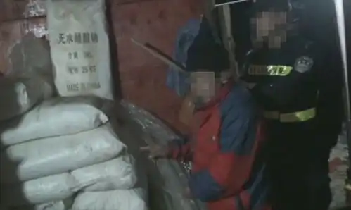 现场昔日来宾首富成建市以来最大的绝命毒师,曾拿自己做制毒试验
