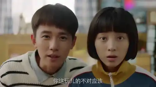 人不彪悍枉少年杨夕求李渔冒充家长签字,李渔碰触杨夕怦然心动