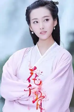 谋女郎李纯上线成炩贵人手撕周迅,她才是宫斗王者啊
