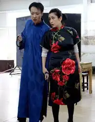 秦海璐增肥有妙招四世同堂中演大赤包
