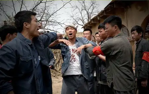 路遥平凡的世界这部小说,它从中告诉了我们什么呢