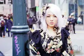 苍井空首部中文微电影剧照曝光旗袍演绎老上海风情
