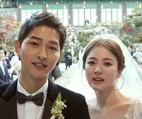 这支刷遍日本各大榜单的ins网红祛痘膏,让你拥有会发光的少女脸