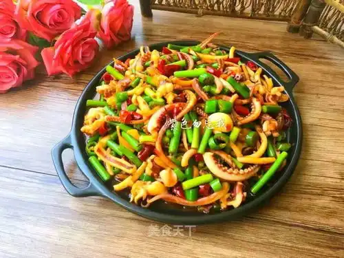 在家就能做的小吃,香辣鱿鱼须
