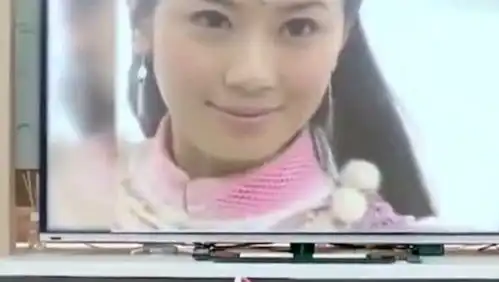 咘咘看贾静雯主演倚天屠龙记的赵敏,瞪大眼睛这是我妈妈