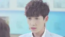 确认过眼神是披着沈巍外衣的何开心
