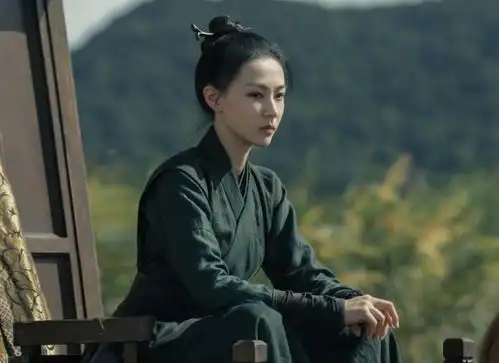 都说文咏珊是雪中悍刀行颜值门面,看到41岁董洁,我承认我改观了
