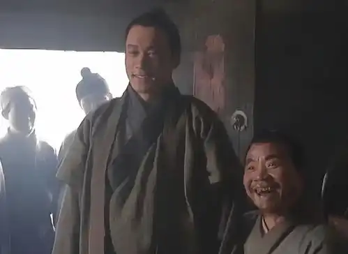 武松为何放过孙二娘你看他在十字坡住了三晚,二娘把什么给了他
