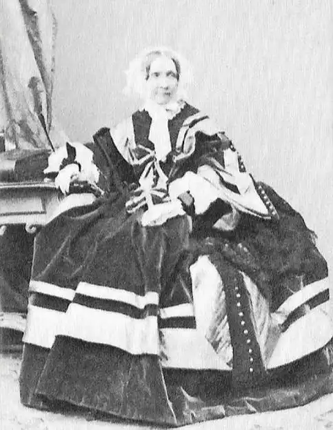 茜茜公主的恶婆婆哈布斯王朝唯一男人索菲夫人的传奇一生