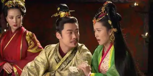 皇帝没有生育能力,臣下把自己怀孕的妻子献给皇上,却引来杀身