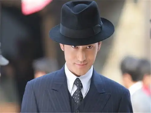 琅琊榜之风起长林是黄晓明翻拍的第6部戏前5部你都看过吗
