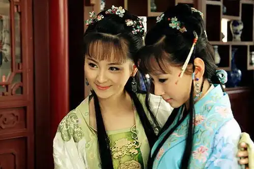 香菱被拐娇杏高嫁的影射林黛玉和宝钗血泪互换,比画皮精彩