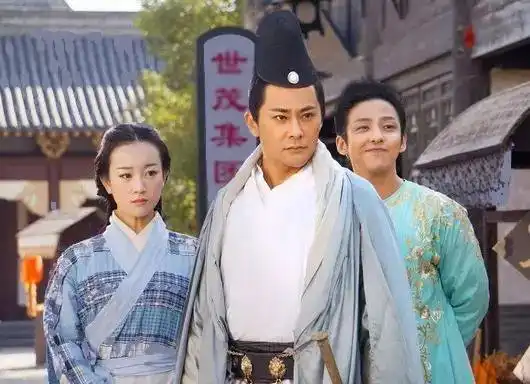 各大房企混迹江湖,谁是武林盟主,碧桂园or恒大,还是
