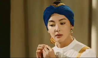 张雨绮变猫女性感撩人cos戴珍珠耳环少女气质优雅